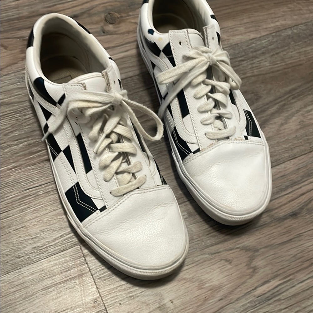 White and Black Men's Sneakers